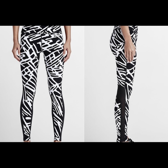 Nike Pants - Nike Palm Epic Lux Running Tights